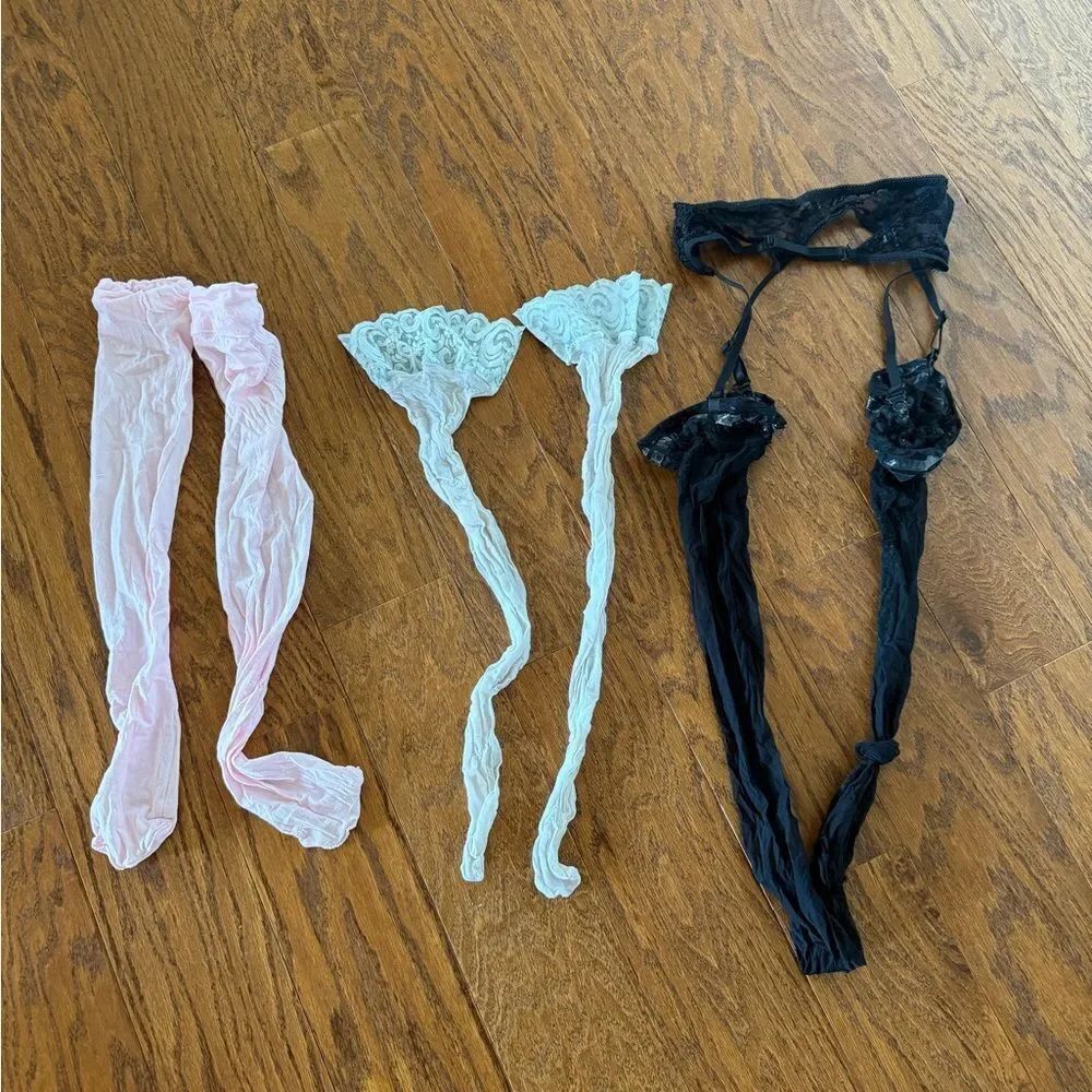 Lingerie bundle - Picture 4 of 4